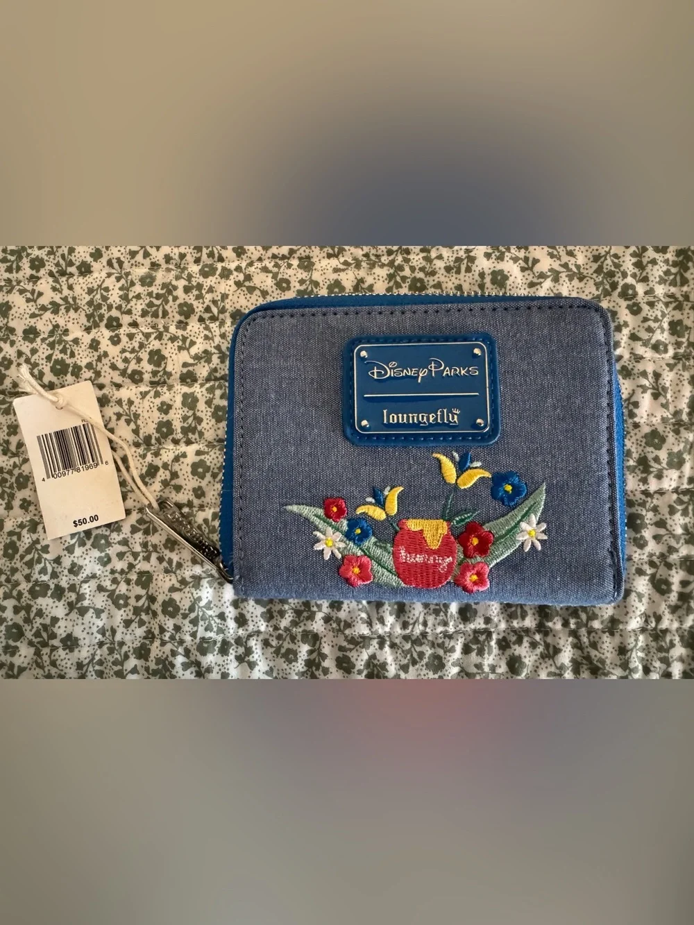 Loungefly x Disney Winnie the Pooh & Friends Wallet - NWT - Picture 3 of 9